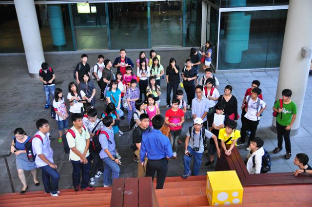 xfs_640x480_s75_studytour10